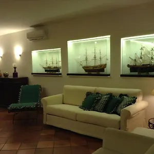 i-tre-velieri-the-three-ships.sicilyhotelsitaly.net/